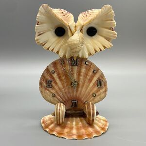 Vintage Owl Shell Art Clock Handmade Kitsch Souvenir 1970s